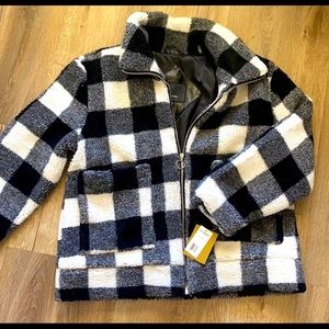 NWOT Steve Madden B&W Buffalo plaid Fleece Large